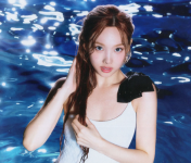 nayeon5.png