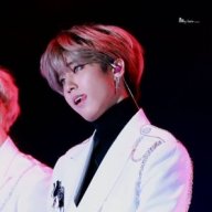 MultifandombutIluvshyunjin